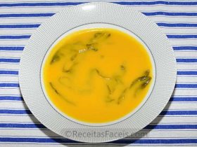 receita fácil de sopa de espinafres