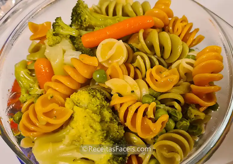 receita facil fusili tricolor primavera