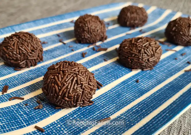 receita fácil de Brigadeiros