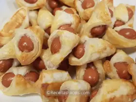 receita fácil de folhadinhos de salsicha